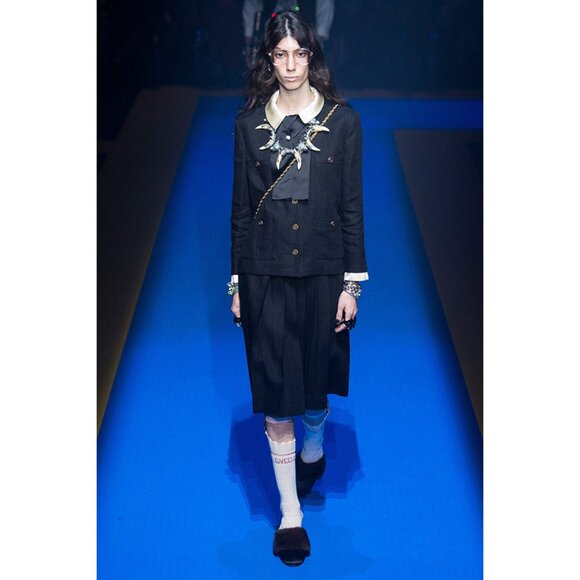 GUCCI DRESS SOCKS XXV KNITTED COTTON CROCHET SCALLOP TOP EMBROIDERED LOGO - Picture 2 of 10